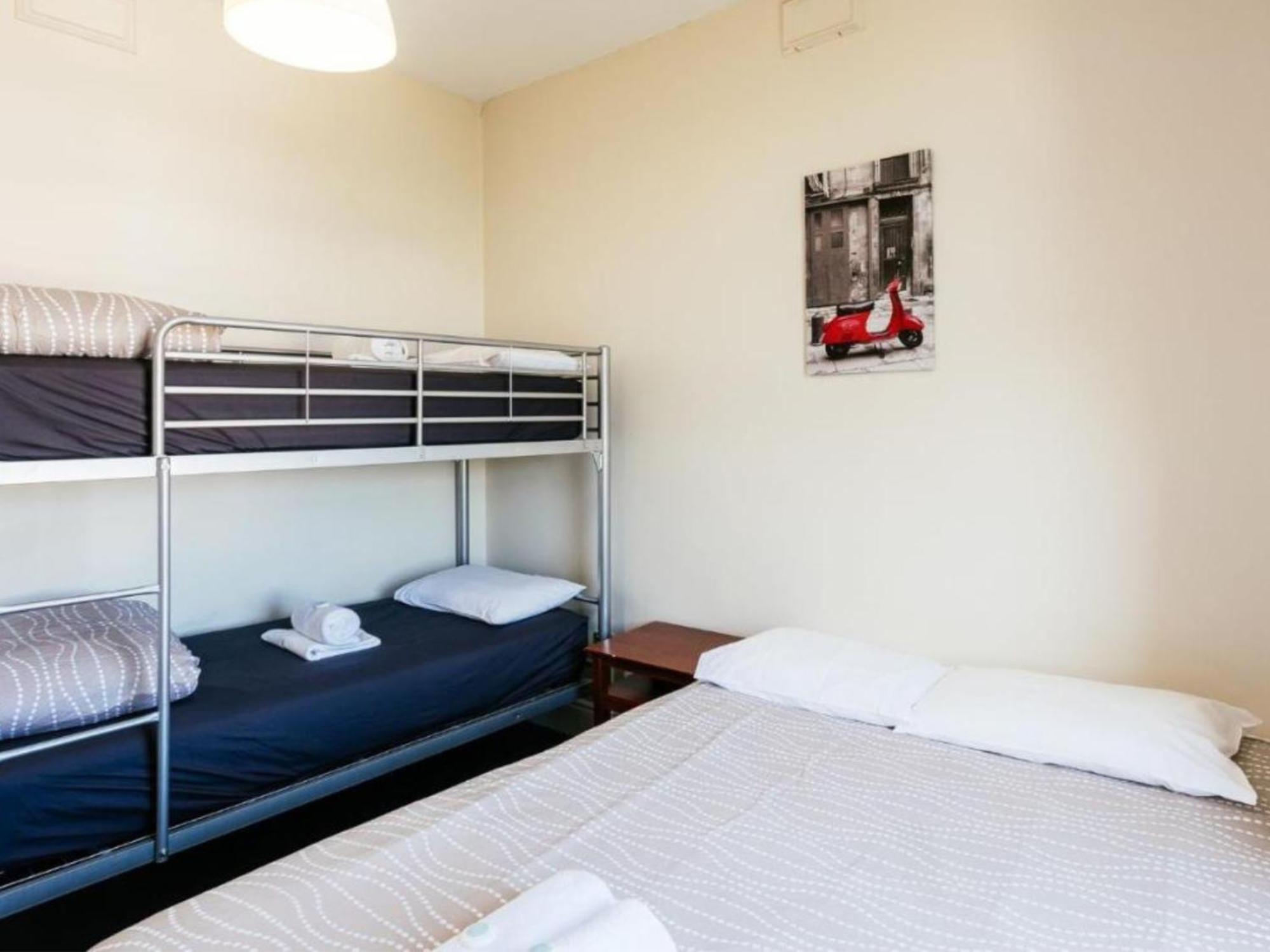 Six Degrees Boutique Hotel Олбани Экстерьер фото